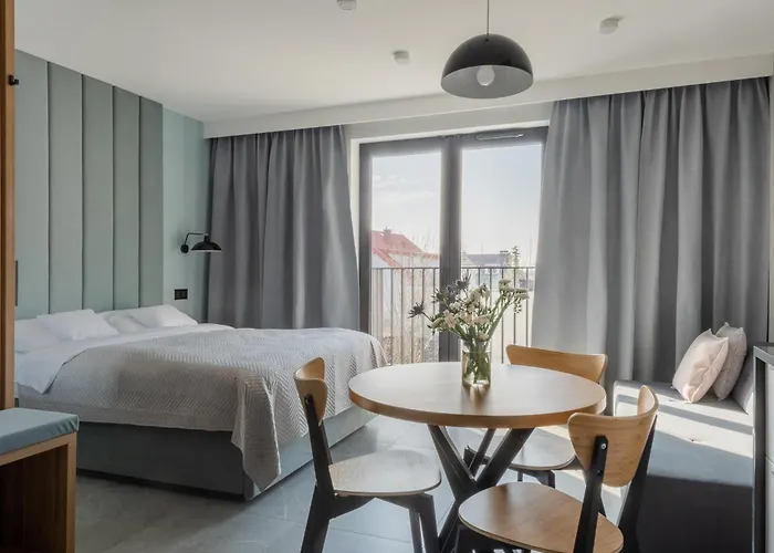 Avaparts Apartament Aqua